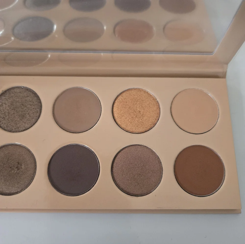 KKW Beauty Classic 2 Eyeshadow Palette - Picture 5 of 6